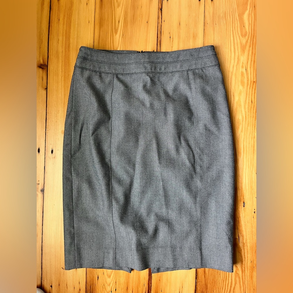 White House Black Market Skirt